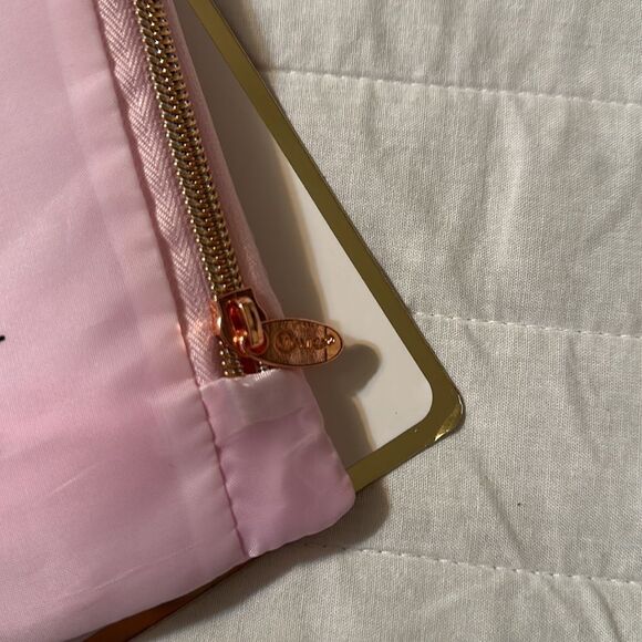 MIAMICA Pink Gold Blk “Wash Dry Fold Repeat” Foldable Travel Laundry Bag - Picture 4 of 7